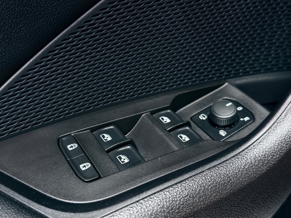 Skoda Octavia 1,4 TSi iV Plus Combi DSG 5d