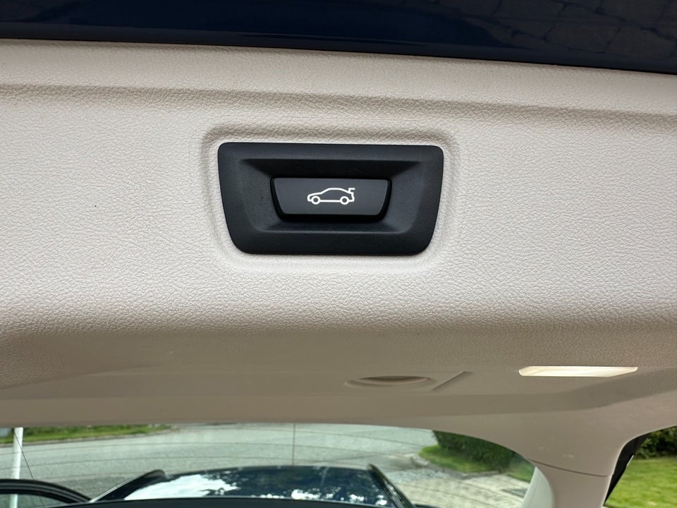 BMW 330e 2,0 Touring Advantage aut. 5d