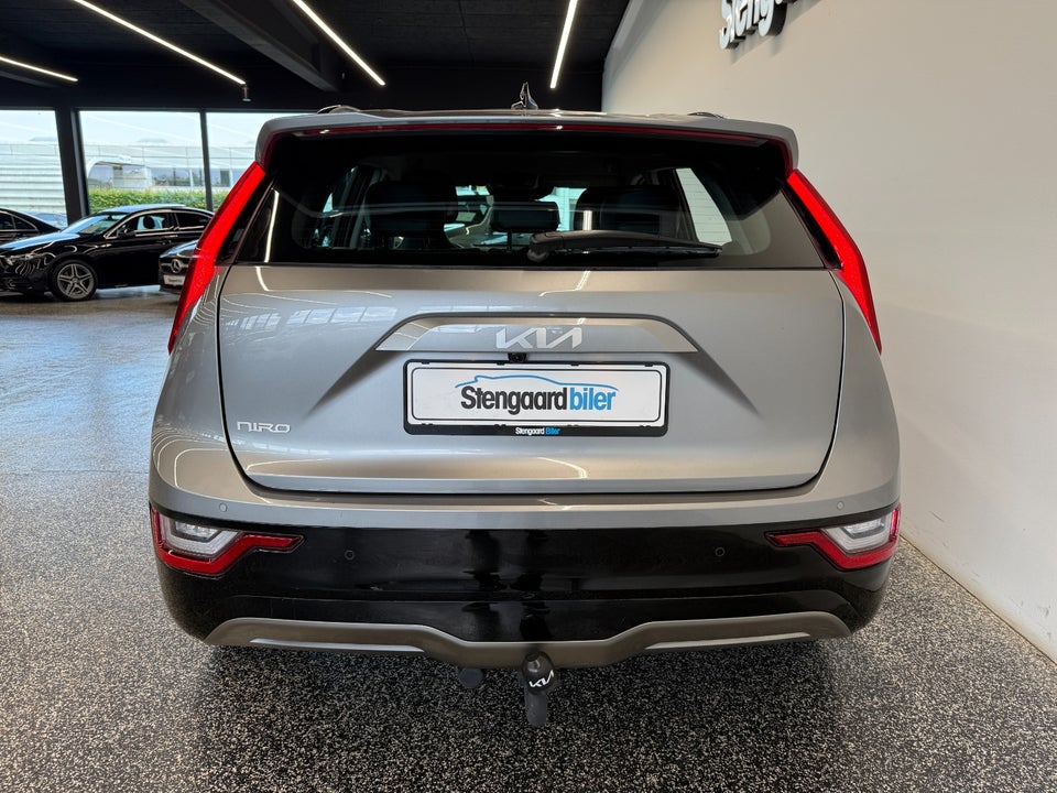 Kia Niro 64 EV Prestige 5d