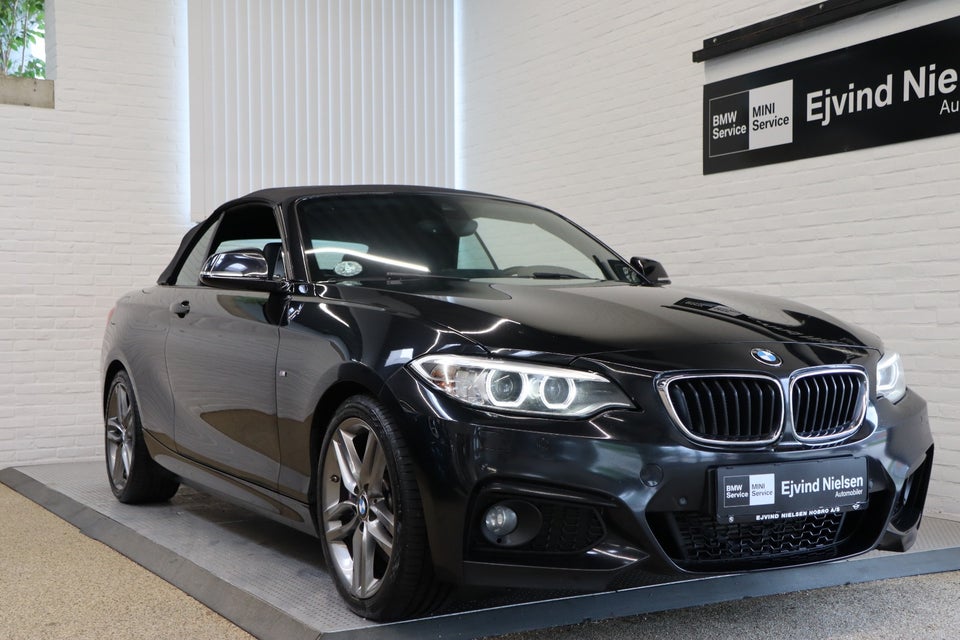 BMW 220d 2,0 Cabriolet aut. 2d