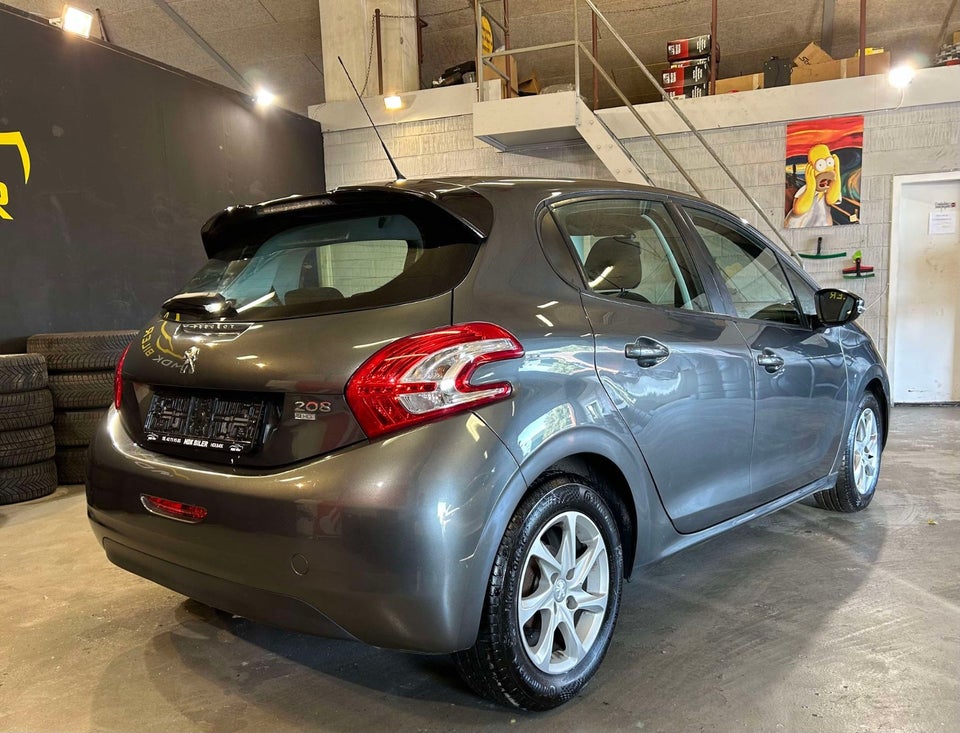 Peugeot 208 1,4 e-HDi 68 Access ESG 5d