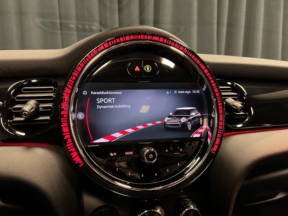 MINI Cooper SE Camden Edition 3d