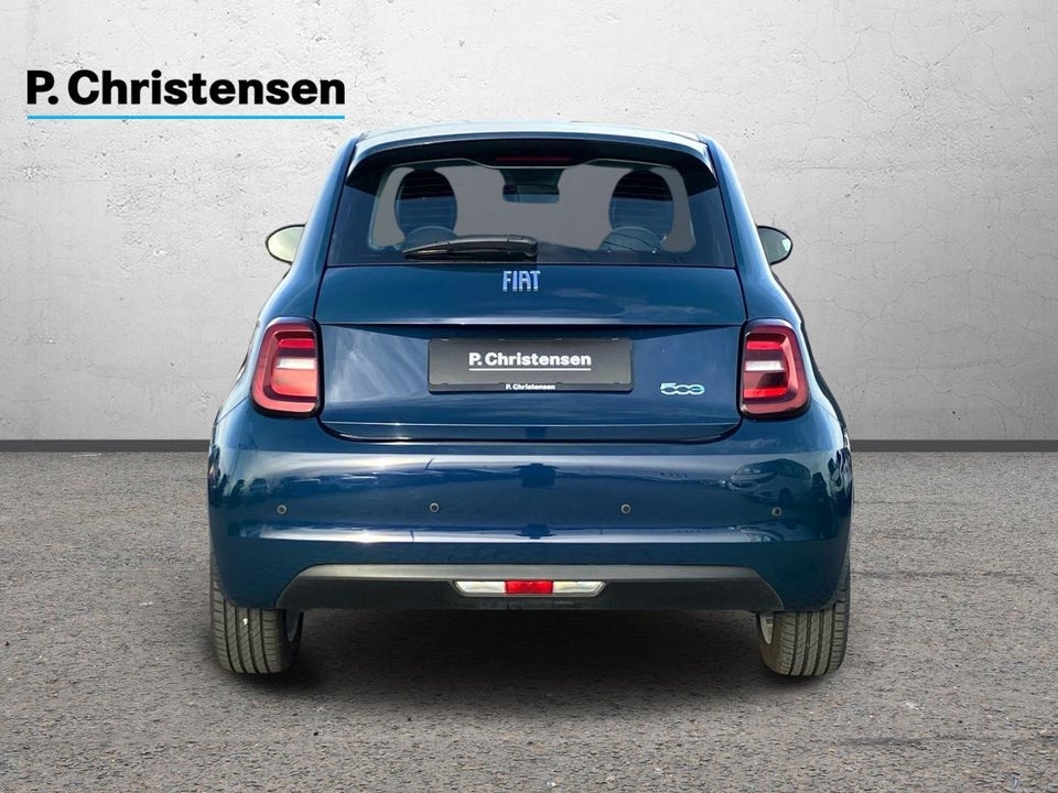 Fiat 500e 42 Icon 3d