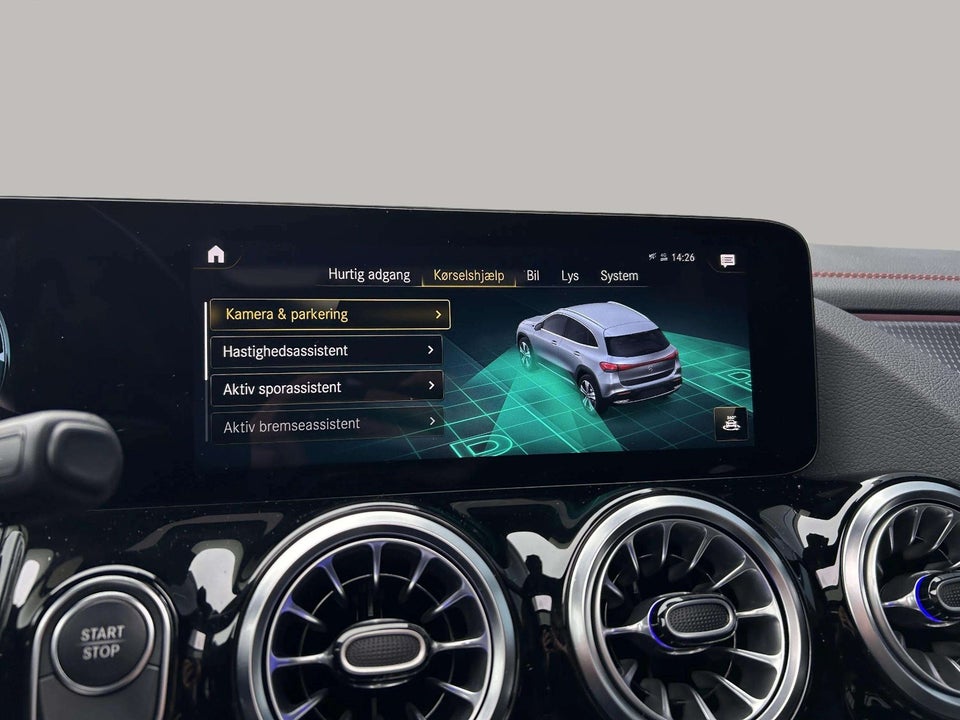 Mercedes EQA300 AMG Line 4Matic 5d