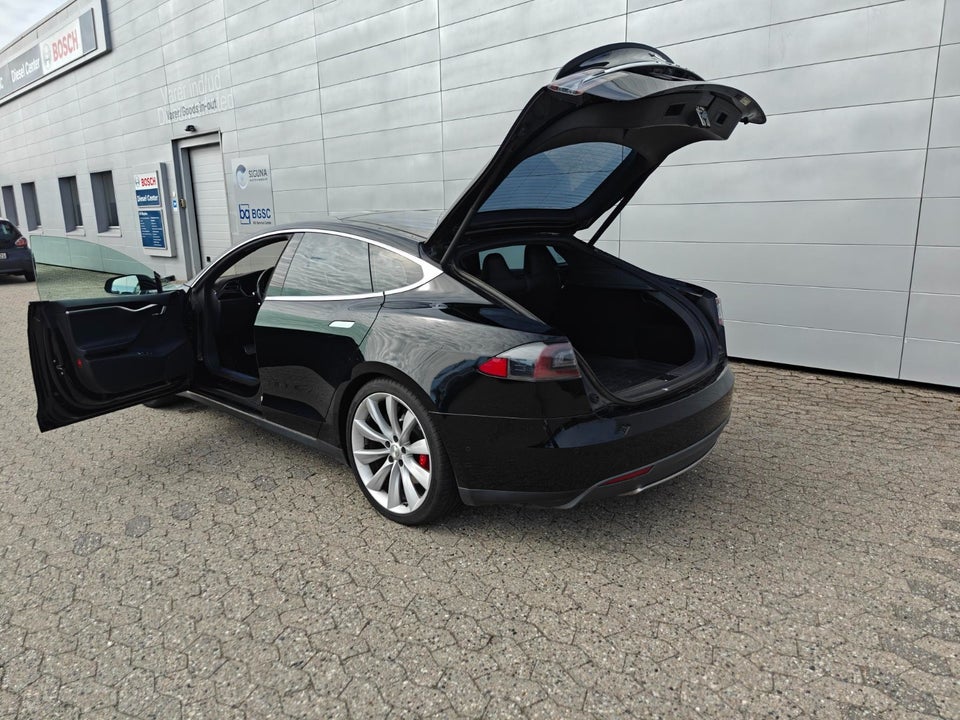 Tesla Model S 85D 5d