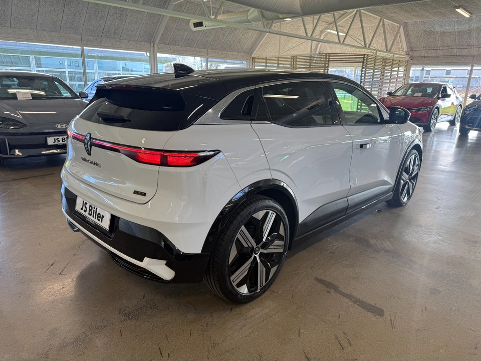 Renault Megane E-Tech 60 Iconic 5d