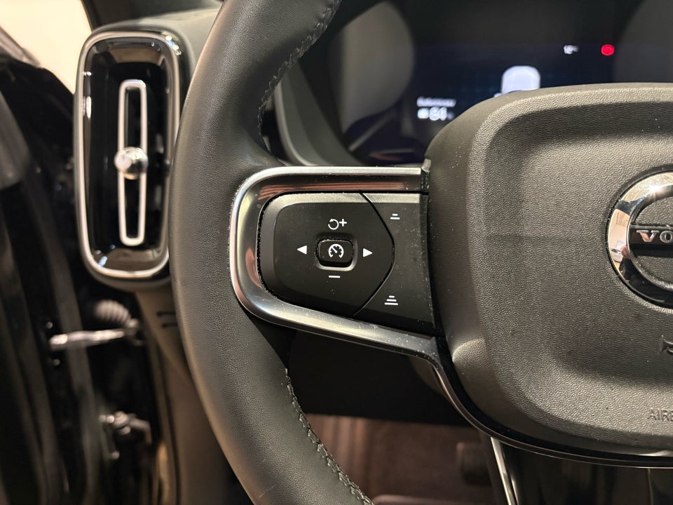 Volvo XC40 ReCharge Plus 5d