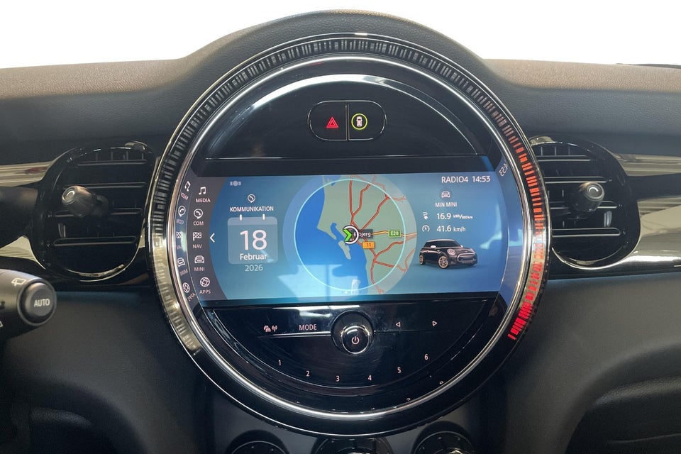 MINI Cooper SE Classic Trim 3d