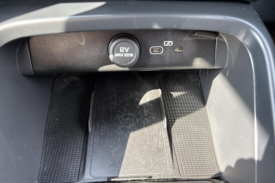 Volvo XC40 P6 ReCharge Core 5d