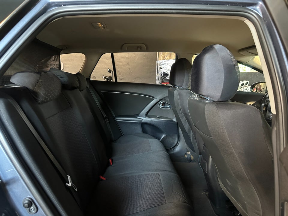 Toyota Avensis 2,0 VVT-i T2 stc. E-CVT 5d