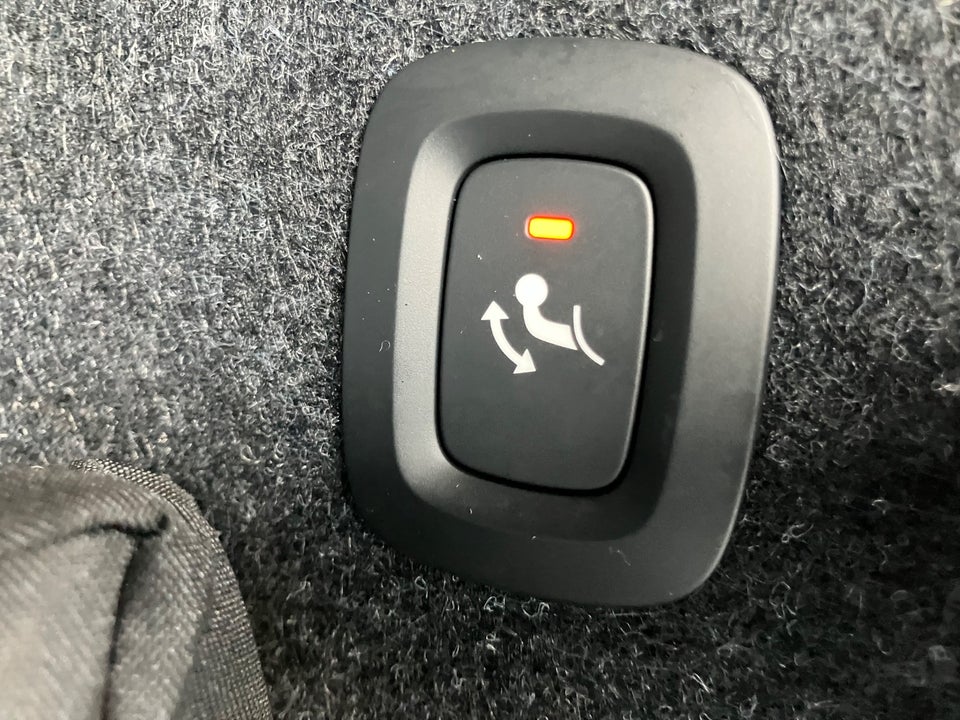 Volvo EX40 Extended Range Plus 5d