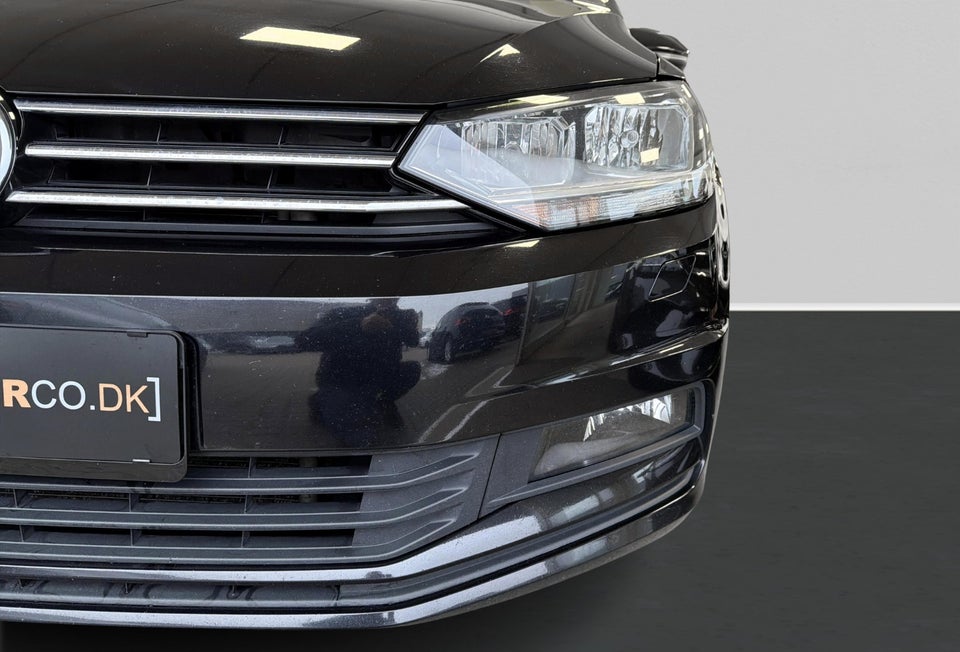 VW Touran 2,0 TDi 122 Comfortline Van 5d