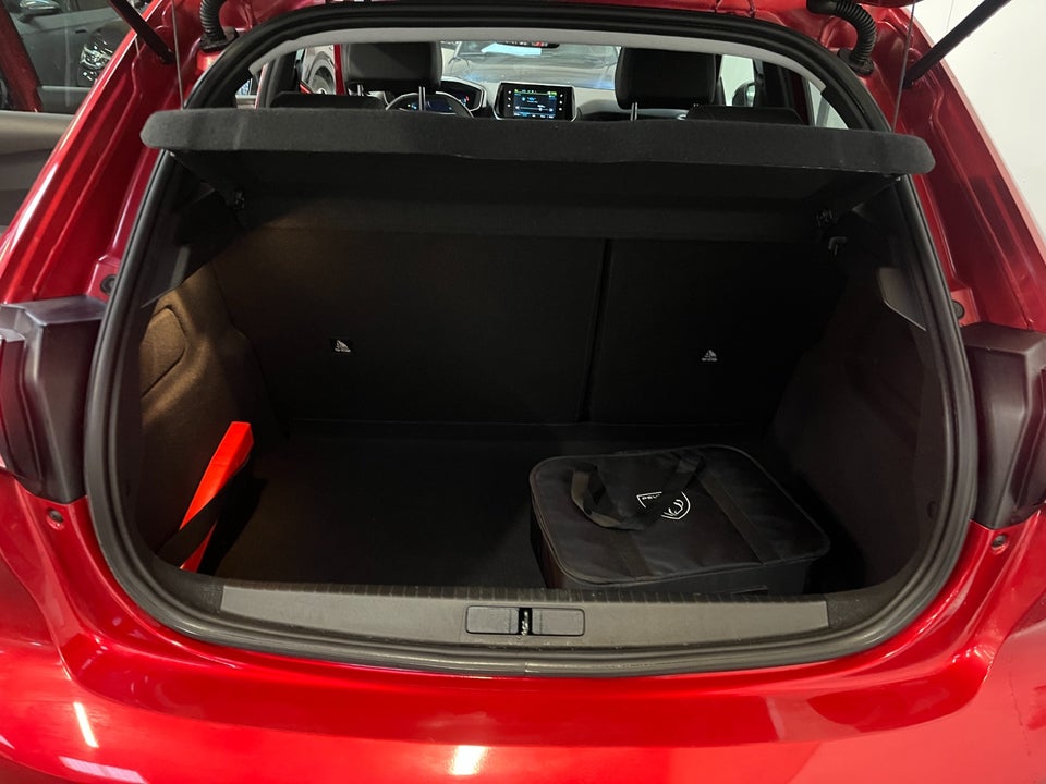 Peugeot e-208 50 Allure 5d