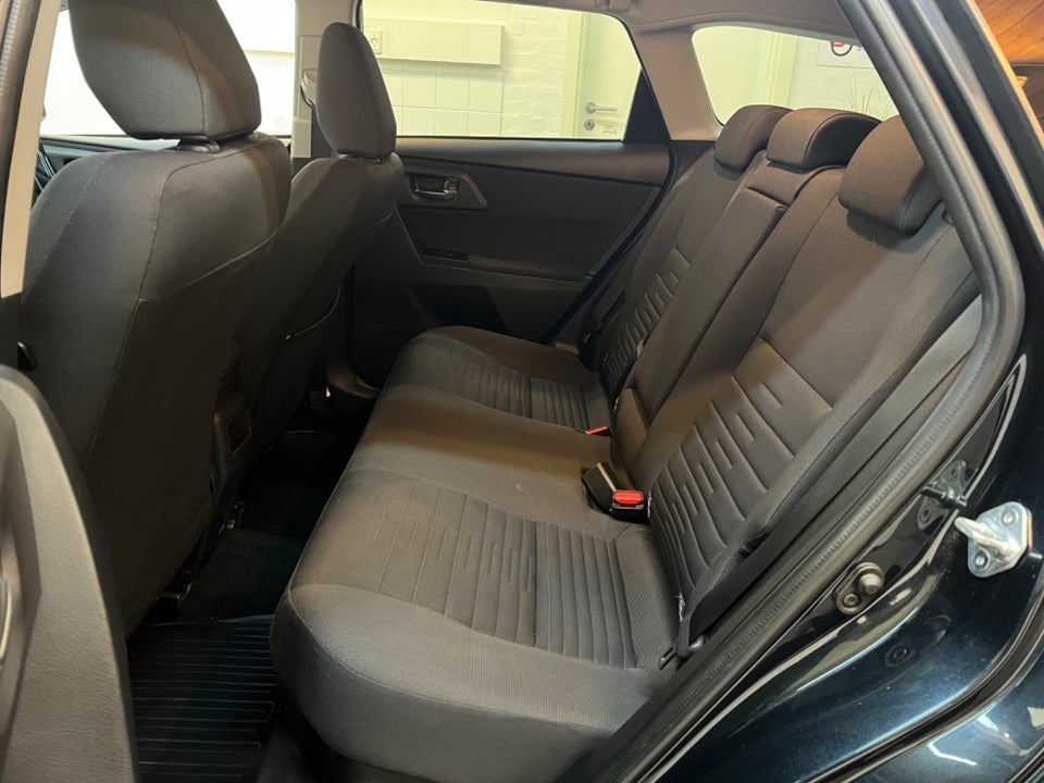 Toyota Auris 1,8 Hybrid H2 Comfort Touring Sports CVT 5d