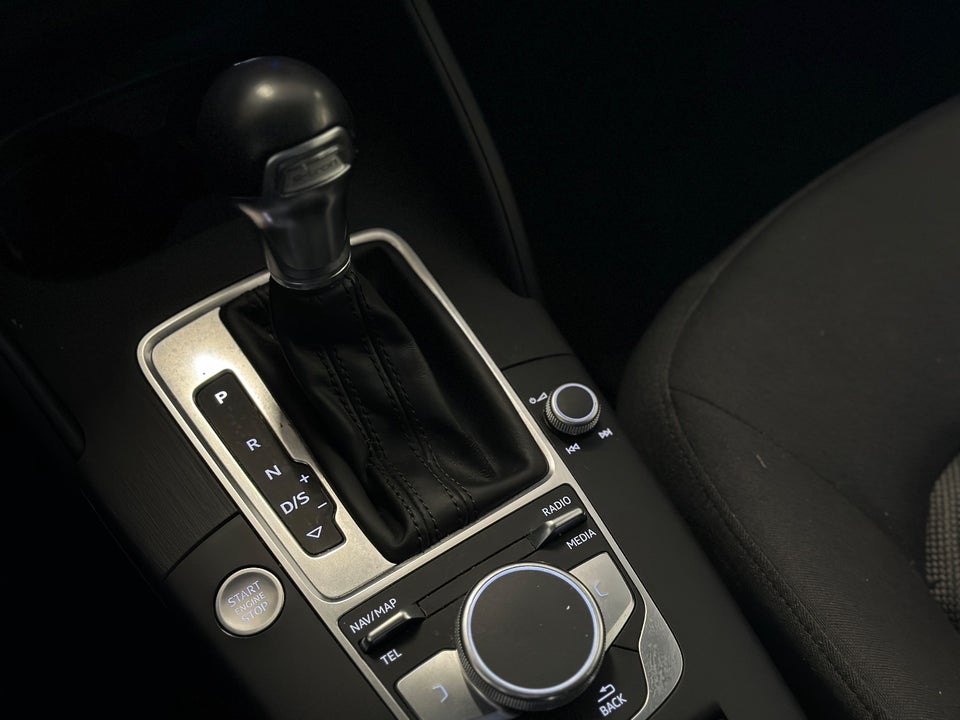 Audi A3 1,4 e-tron Sportback S-tr. 5d