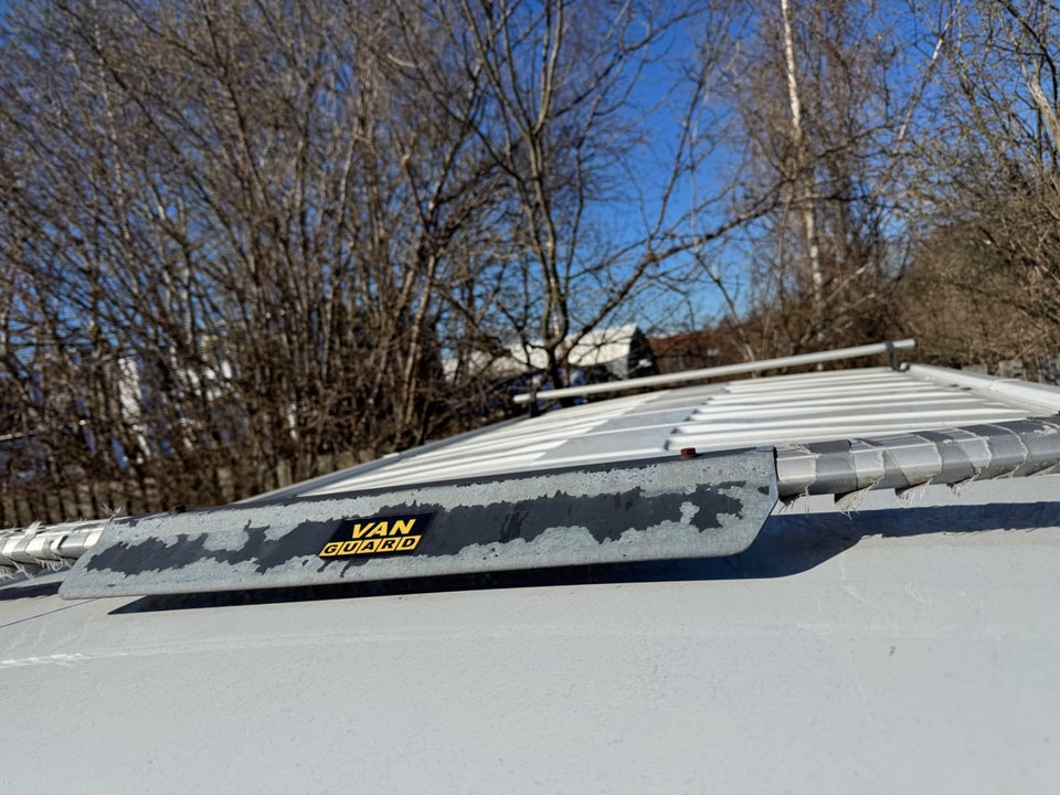 Renault Trafic T29 2,0 dCi 120 L2H1