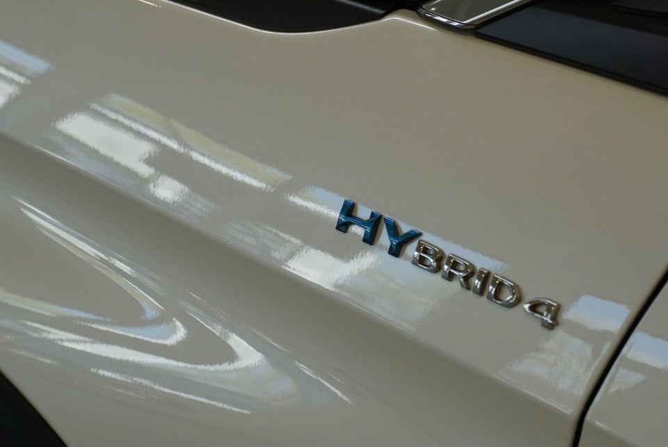 Peugeot 3008 1,6 Hybrid4 GT Pack EAT8 5d