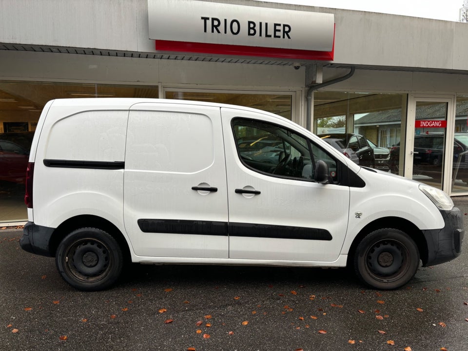 Peugeot Partner 1,6 BlueHDi 100 L1 Flex Van 5d