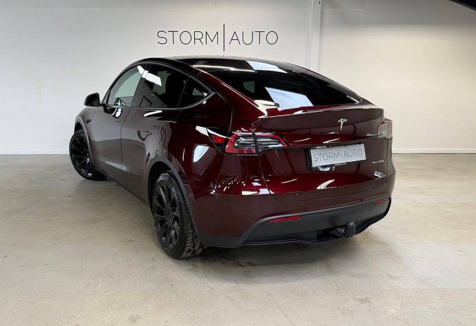 Tesla Model Y Long Range AWD 5d