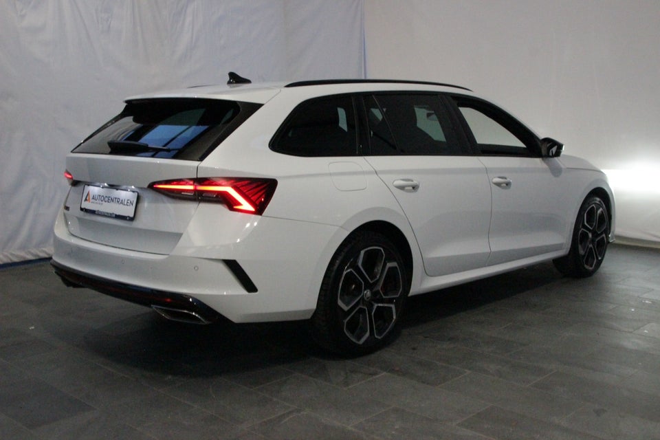 Skoda Octavia 1,4 TSi iV RS Combi DSG 5d