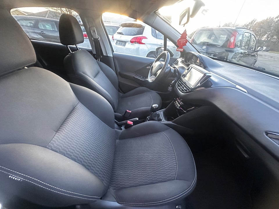 Peugeot 208 1,6 BlueHDi 75 Active 5d