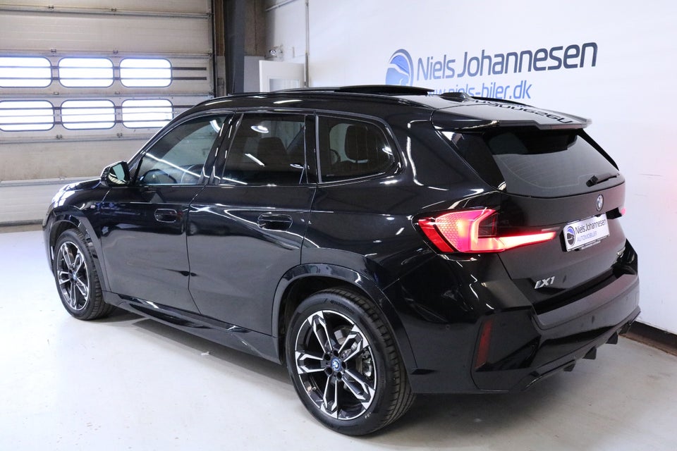BMW iX1 eDrive20 M-Sport 5d