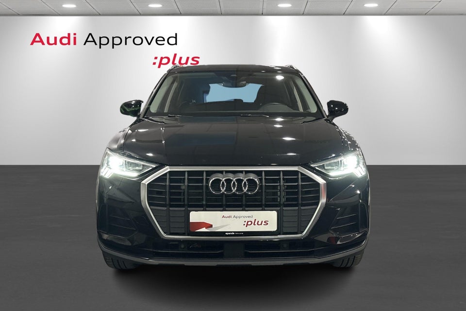 Audi Q3 45 TFSi e Attitude plus S-tr. 5d