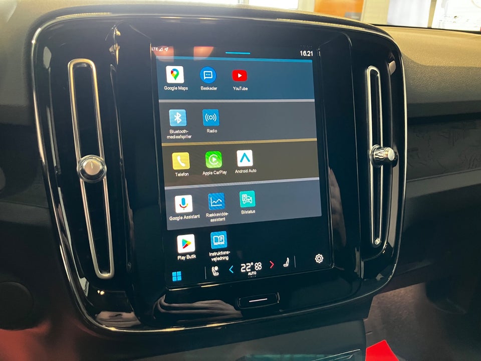 Volvo XC40 P6 ReCharge Core 5d