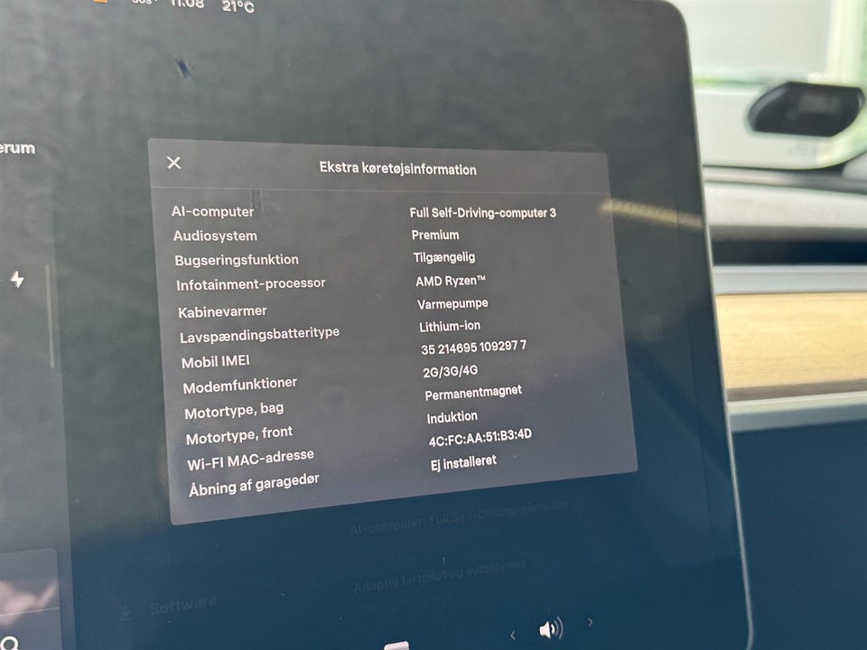 Tesla Model Y Long Range AWD 5d