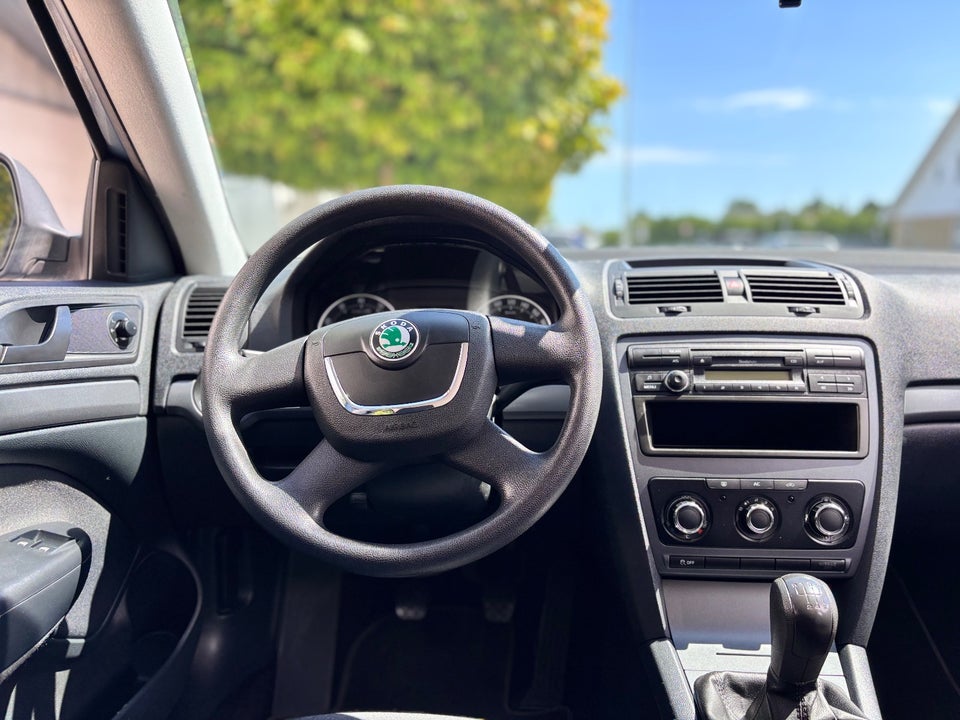 Skoda Octavia 1,2 TSi 105 Ambiente 5d