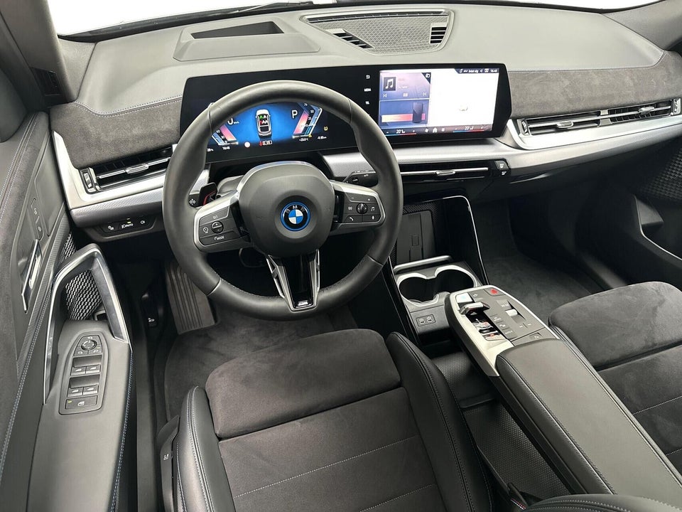 BMW iX2 xDrive30 M-Sport 5d