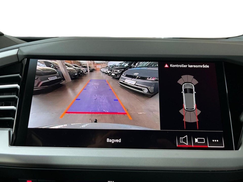 Audi Q4 e-tron 45 Progress 5d