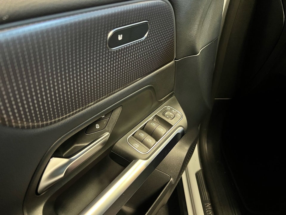 Mercedes EQB250 Progressive 5d