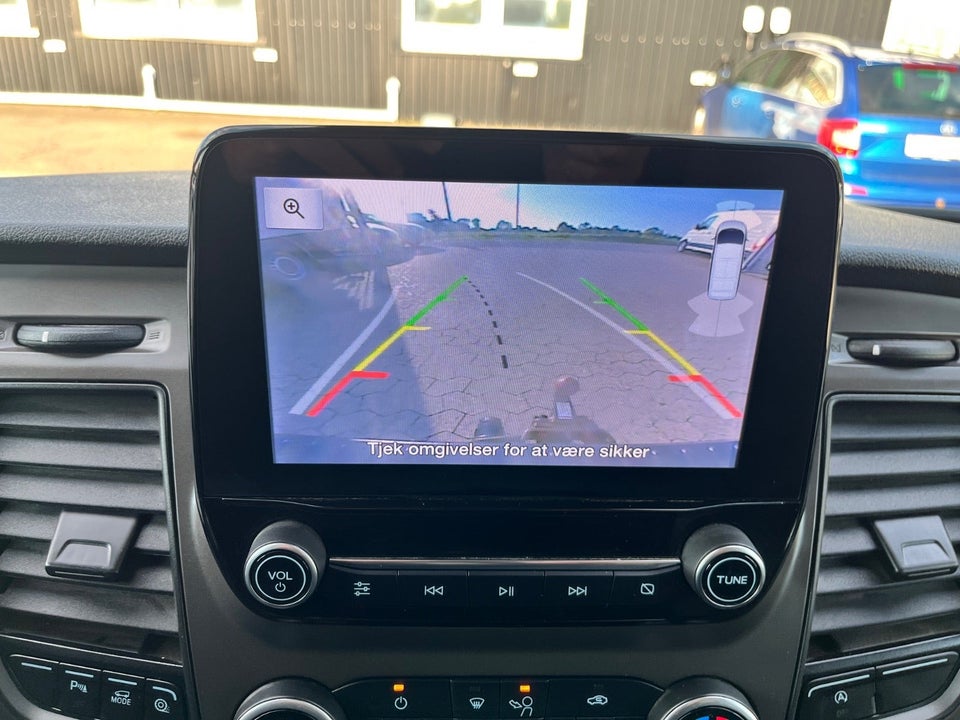 Ford Transit Custom 300L 2,0 TDCi 130 Trend