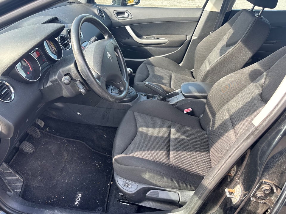 Peugeot 308 1,6 HDi 109 Comfort+ stc. 5d