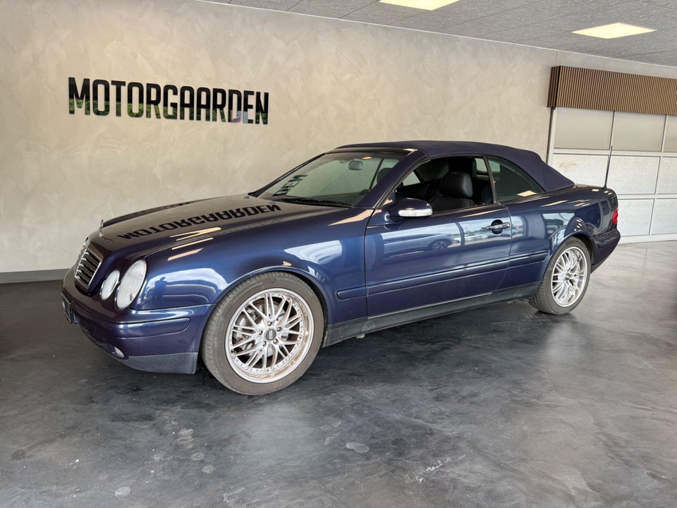 Mercedes CLK320 3,2 Avantgarde Cabriolet aut. 2d
