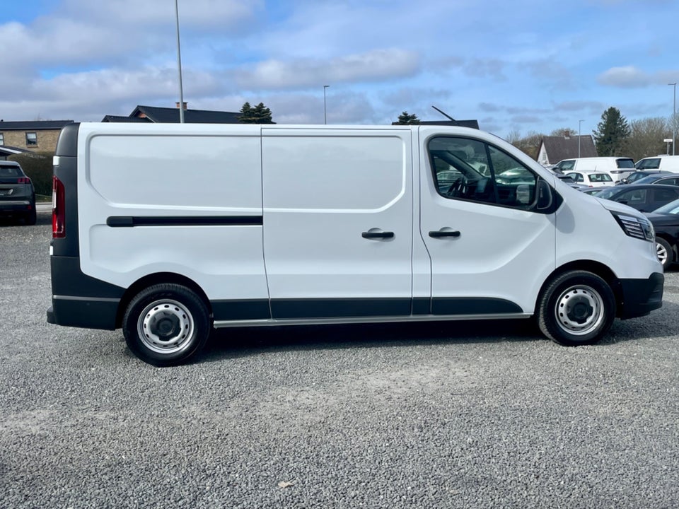 Renault Trafic 2,0 dCi 130 L2H1 Tekno