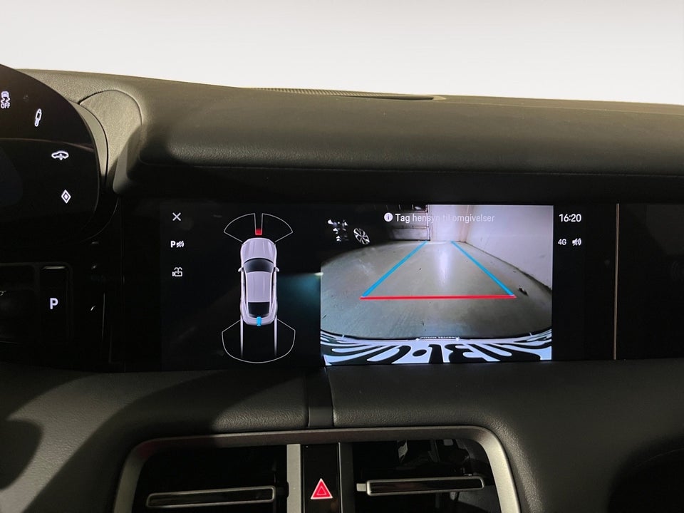 Porsche Taycan Performance+ 4d