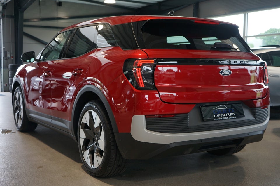 Ford Explorer 77 Premium Extended Range 5d