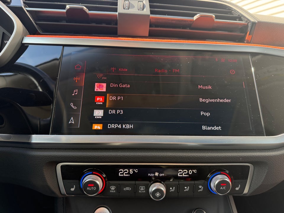 Audi Q3 35 TFSi Advanced S-tr. 5d
