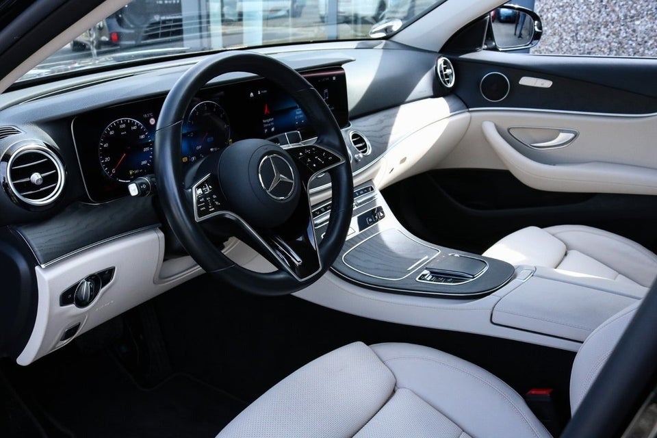 Mercedes E300 de 2,0 Avantgarde stc. aut. 5d
