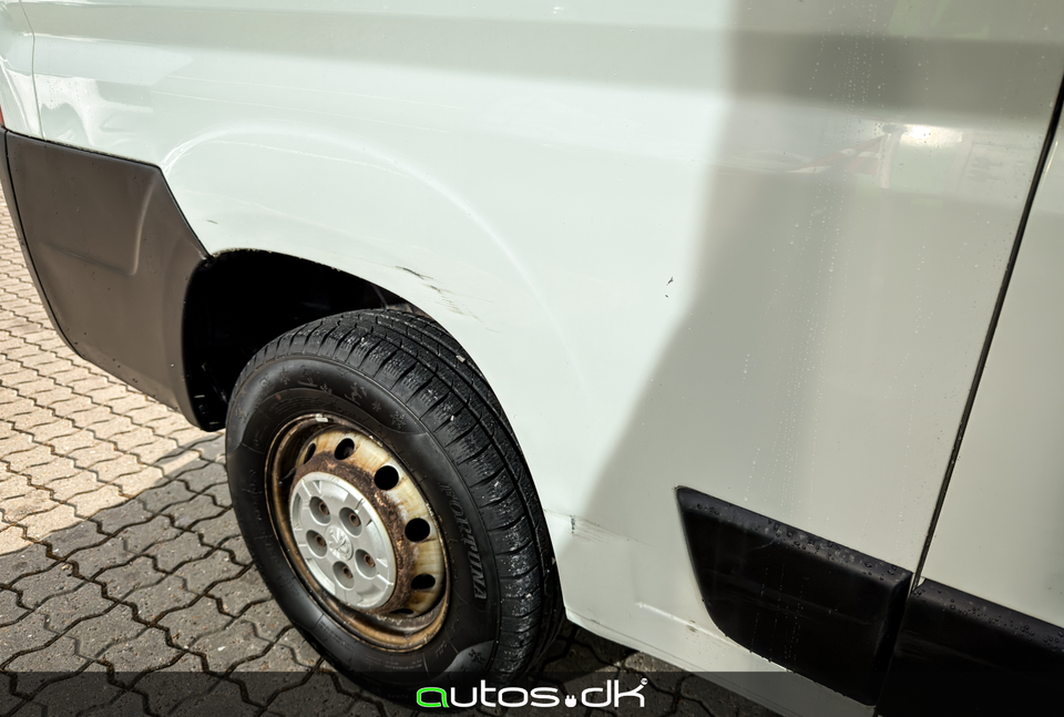 Peugeot Boxer 330 2,0 BlueHDi 130 L2H1