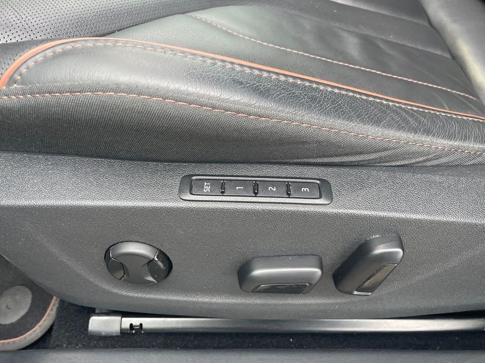 Skoda Enyaq 80 iV Selection Suite 5d