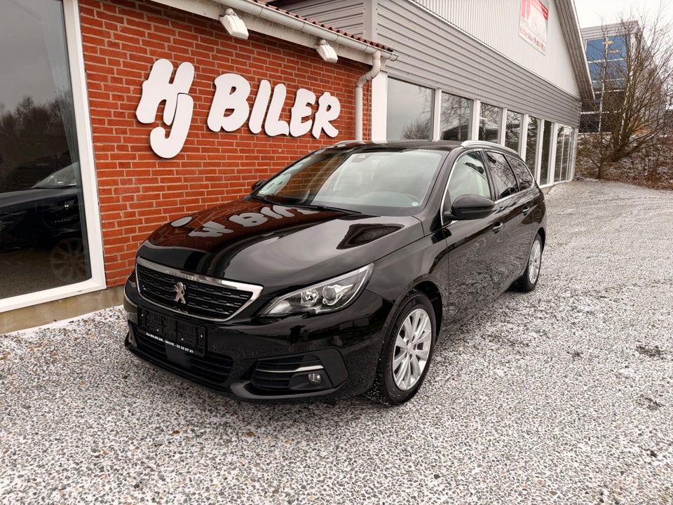 Peugeot 308 1,5 BlueHDi 130 Allure+ Sky SW 5d