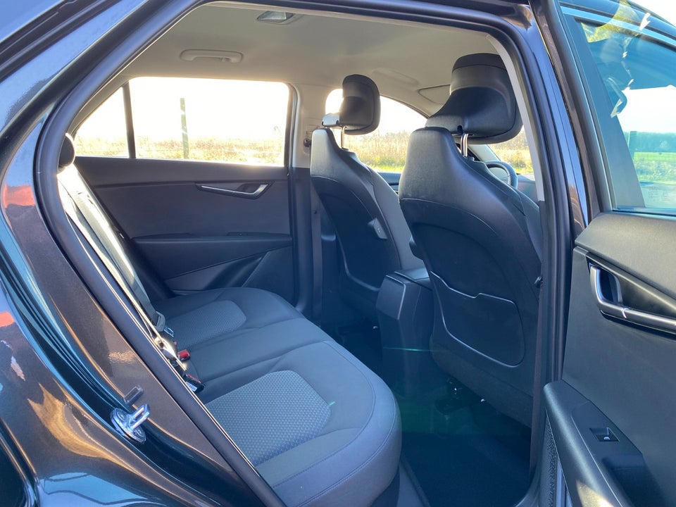 Kia Niro 1,6 PHEV DCT 5d