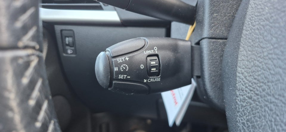 Peugeot 207 1,6 HDi 92 Active 5d