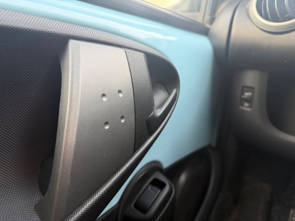 Citroën C1 1,0i Exclusive 5d