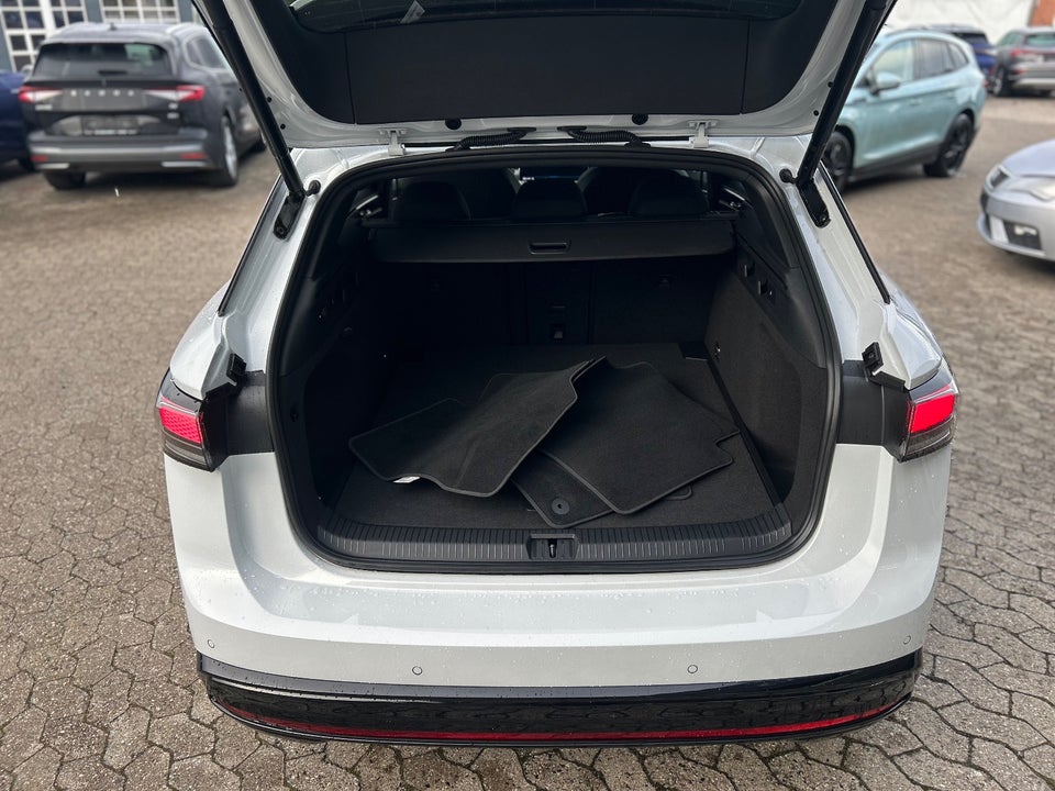 VW ID.7 86 Pro S Tourer 5d