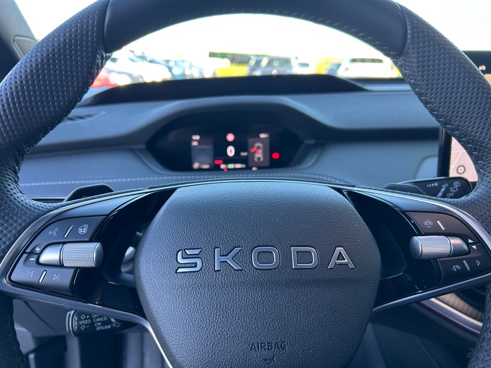 Skoda Enyaq 85 iV Sportline Advanced 5d