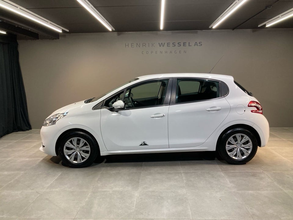 Peugeot 208 1,0 VTi Active 5d